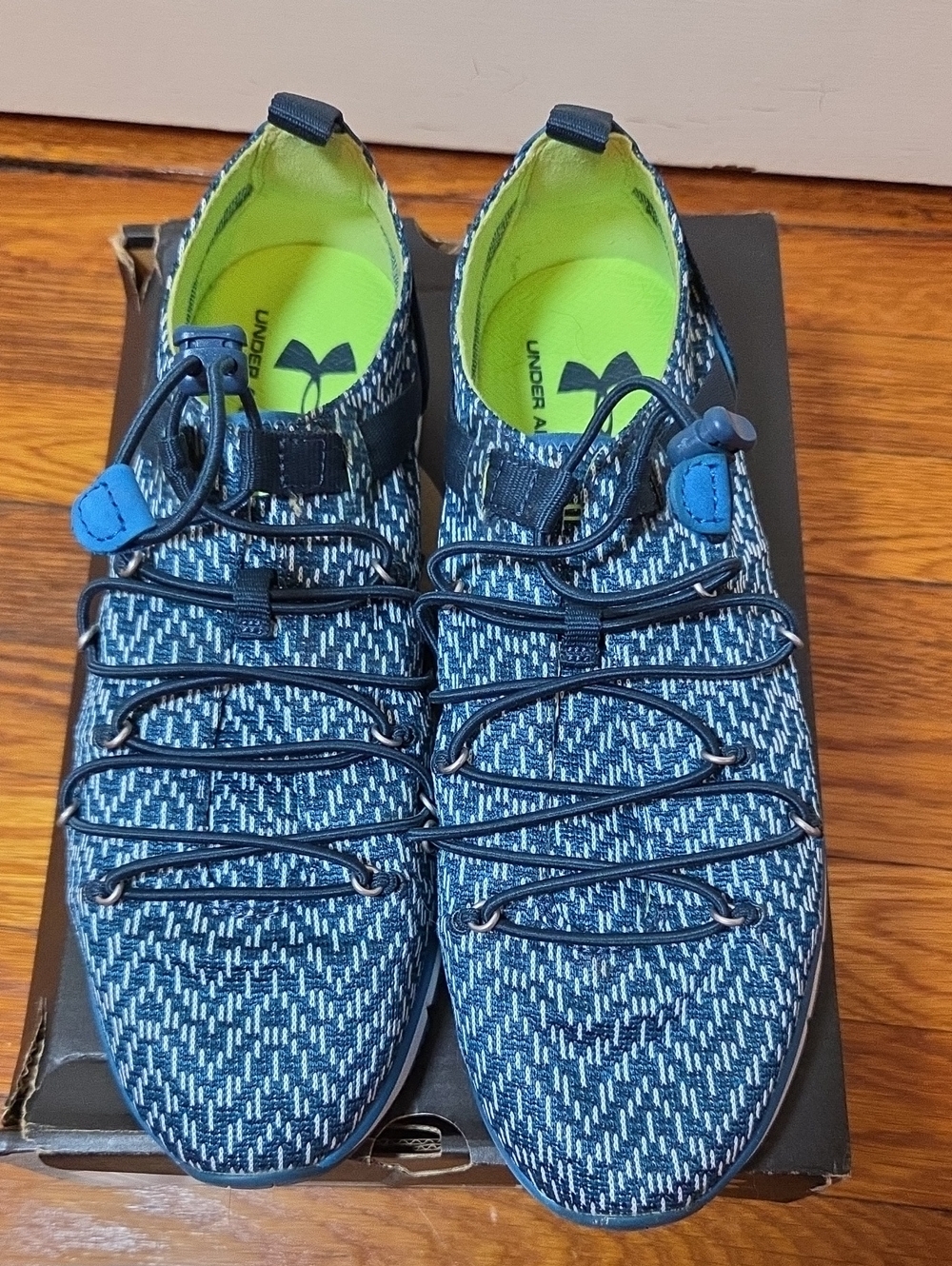 Under Armour Charged All-Around SpeedKnit Cross Trainer Shoes Blue Bungee Close